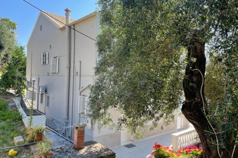 4 bedrooms House in Corfu, Greece No. 107659 26