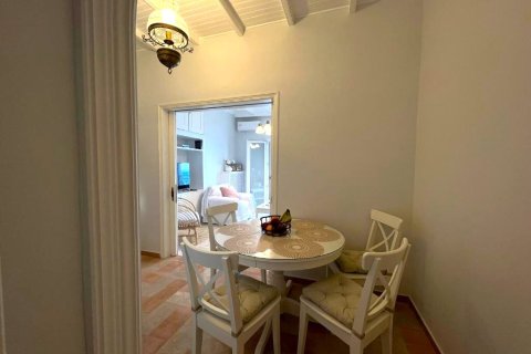 4 bedrooms House in Corfu, Greece No. 107659 17