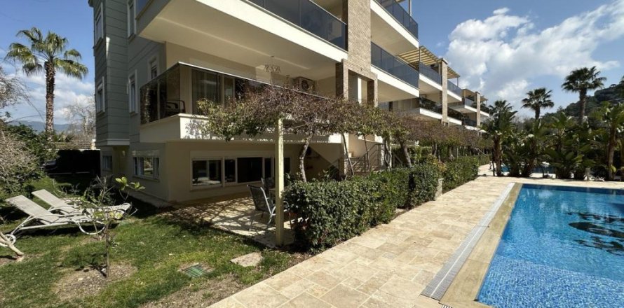 Квартира с 4 комнатами в Конаклы, Турция №21451