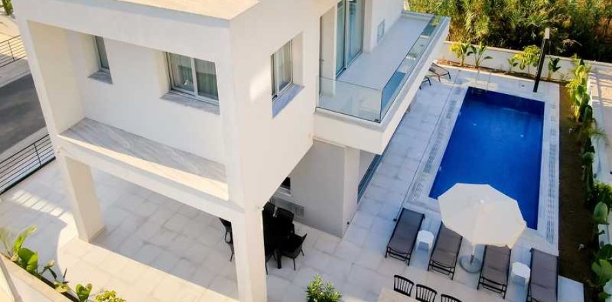 4 dormitorios Villa en Ayia Napa, Cyprus No. 82685