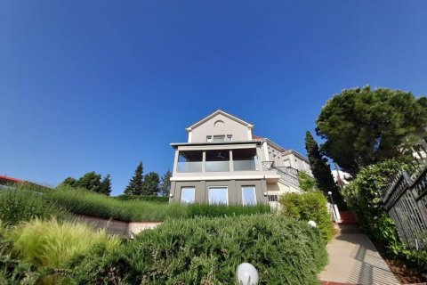 7 bedrooms Villa in Thessaloniki, Greece No. 52013 12