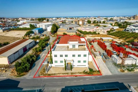 1308m² Commercial property in Larnaca, Cyprus No. 104974 1