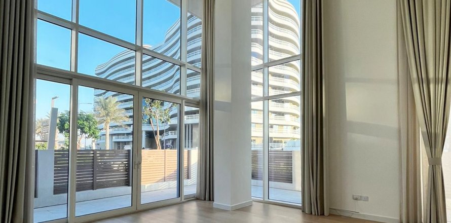 3 chambres Townhouse à Soc Son, Vietnam No. 7181