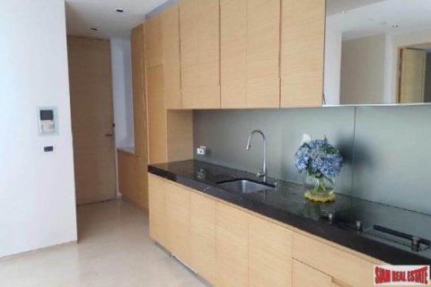 2 bedrooms Apartment in Bangkok, Thailand No. 96084 11