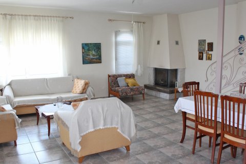 5 rooms House in Methoni, Greece No. 55913 6