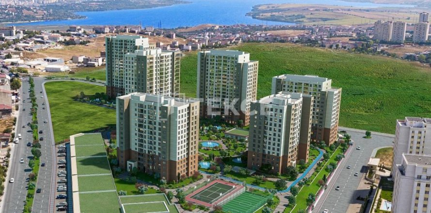 Квартира с 3 спальнями в Стамбул, Турция №11238