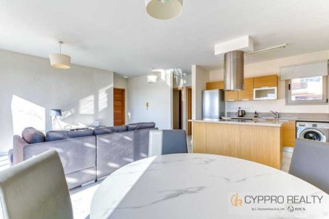 2 bedrooms Apartment in Agios Tychonas, Cyprus No. 103233 3