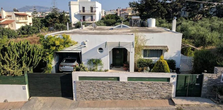 Дом с 2 спальнями в Гази, Греция №122058