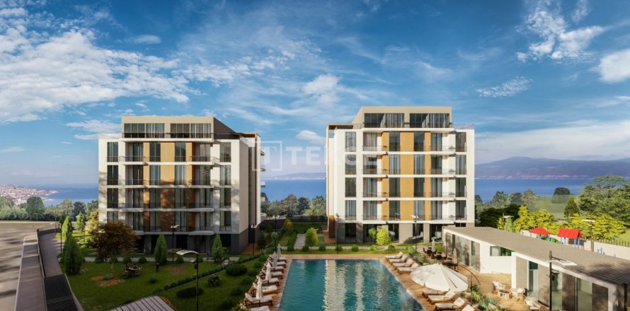 5 dormitorios Apartment en Mudanya, Turkey No. 14202