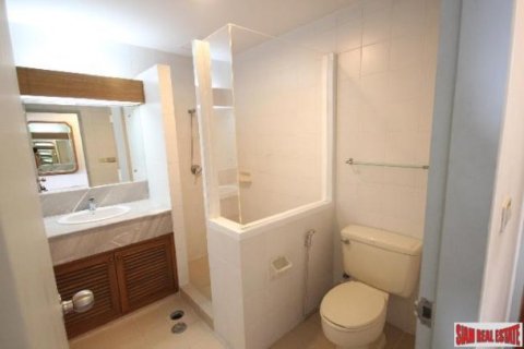 3 bedrooms Apartment in Bangkok, Thailand No. 97108 13