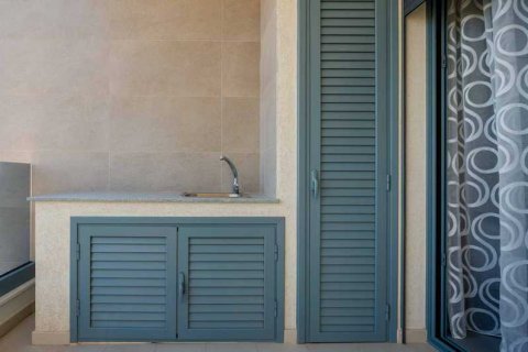 3 dormitorios Apartment en Mouttagiaka, Cyprus No. 104221 3