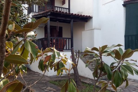 6 bedrooms Villa in Pefkochori, Greece No. 24475 5