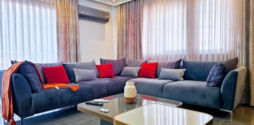 3 rooms Appartement à Cikcilli, Turkey No. 110108