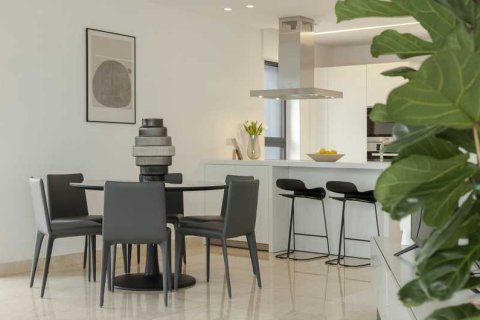 3 chambres Appartement à Nicosia, Cyprus No. 32498 7