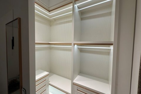 4 bedrooms Maisonette in Oraiokastro, Greece No. 113008 9