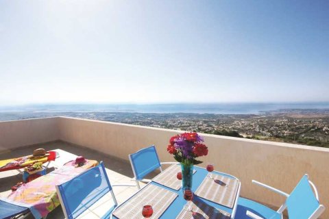 5 bedrooms Villa in Tala, Cyprus No. 72844 5