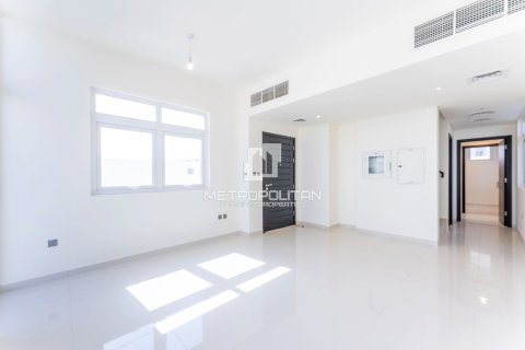 Вилла с 3 спальнями в Намтыльем, Вьетнам №87079 1