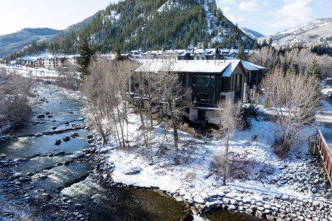 3 bedrooms Townhouse in Avon, USA No. 104536 19