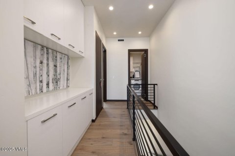 3 bedrooms Townhouse in Avon, USA No. 104536 12