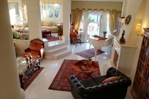 10 rooms Villa in Panorama, Greece No. 116884 5