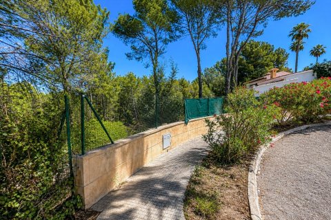 400m² Land in Santa Ponsa, Spain No. 129380