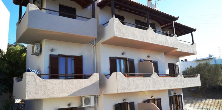 5 rooms Hotel à Agios Nikolaos, Greece No. 59069