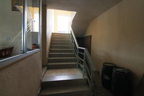 1450m² Commercial property en Oraiokastro, Greece No. 59322 5