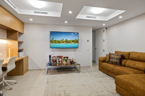 7 bedrooms Apartment in Thuan Nam, Vietnam No. 83910 8