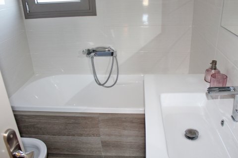 2 bedrooms Maisonette in Korinos, Greece No. 107928 5