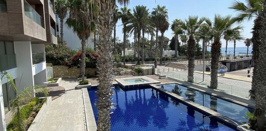 3 chambres Appartement à Paphos, Cyprus No. 83317