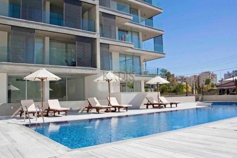 2 bedrooms Apartment in Limassol, Cyprus No. 102153 2