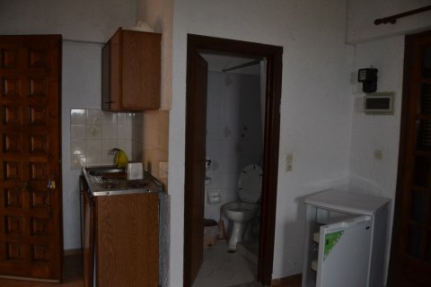 8 rooms Business in Hersonissos, Greece No. 57684 9