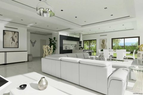 5 bedrooms Villa in Grasse, France No. 82595 2