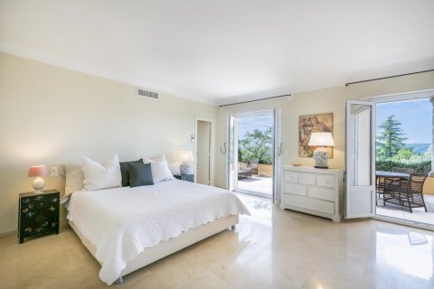 5 bedrooms Villa in Saint-Paul-de-Vence, France No. 72724 10