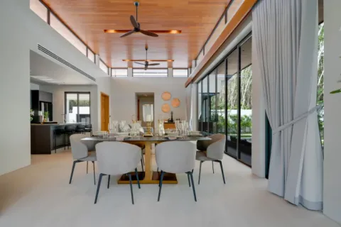 3 bedrooms Villa in Phuket, Thailand No. 2945 3