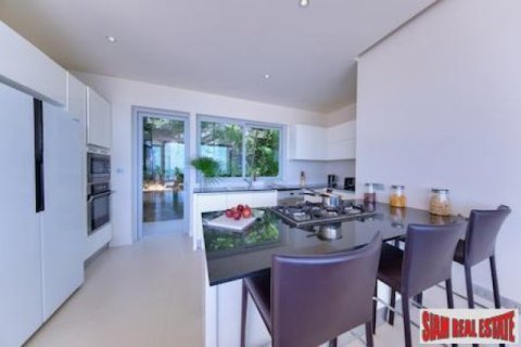 3 bedrooms Villa in Tha Chang, Thailand No. 96804 8