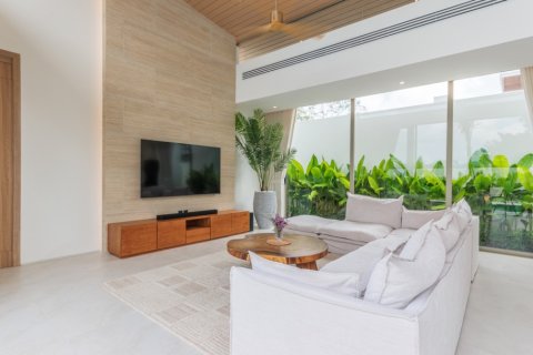 300m² Villa à Phuket, Thailand No. 97405 8