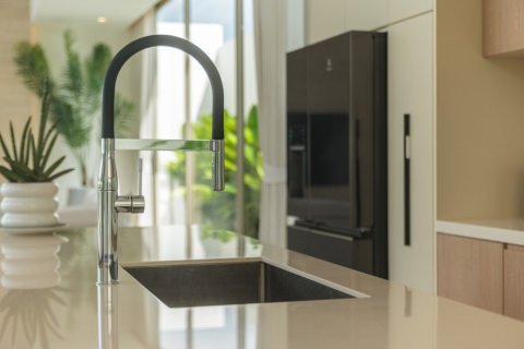 300m² Villa à Phuket, Thailand No. 97405 15