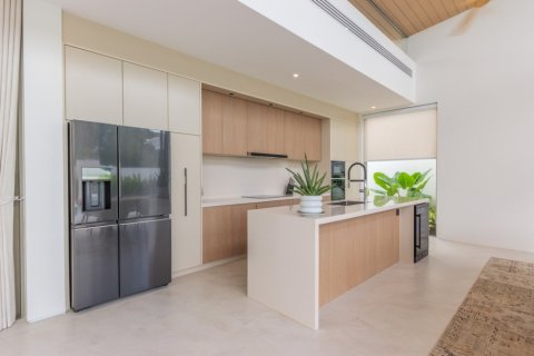 300m² Villa à Phuket, Thailand No. 97405 14