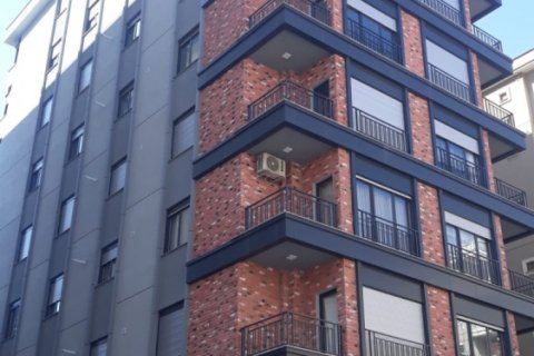 3 bedrooms Apartment in Istanbul, Turkey No. 15528