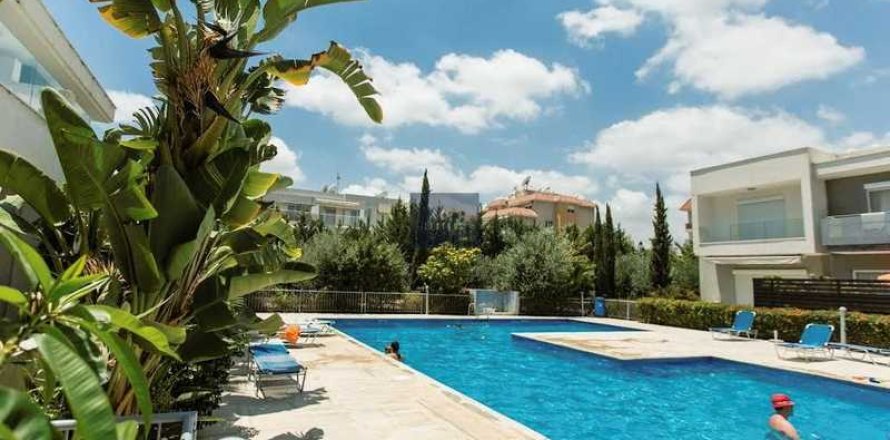 2 bedrooms Maisonette in Germasogeia, Cyprus No. 84109