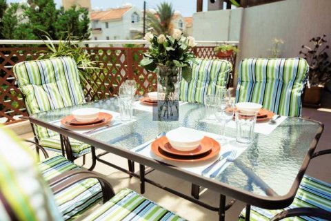 2 bedrooms Maisonette in Germasogeia, Cyprus No. 84109 2