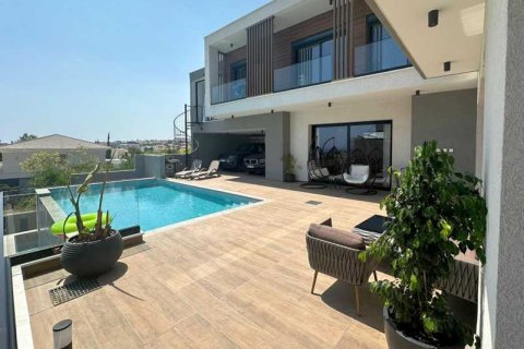 5 chambres House à Germasogeia, Cyprus No. 81711 1