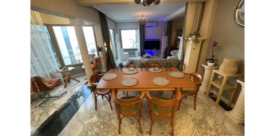 4 bedrooms Apartment in Thuy Nguyen, Vietnam No. 115594