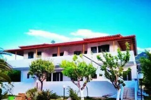 20 rooms Building in Diakopto, Greece No. 109252 4