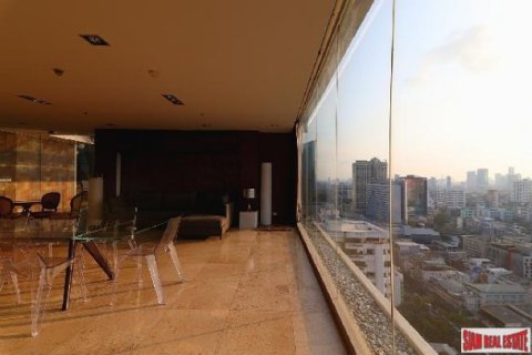 4 bedrooms Penthouse in Bangkok, Thailand No. 95629 13