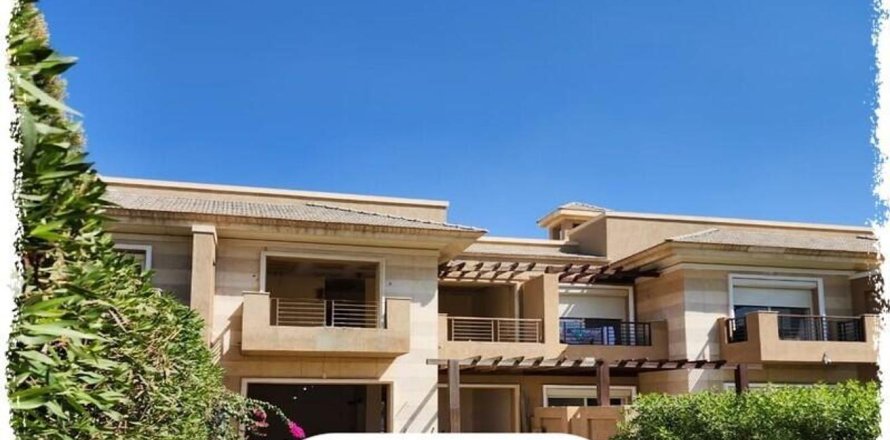 4 bedrooms Townhouse in Al Omraniya, Vietnam No. 38123
