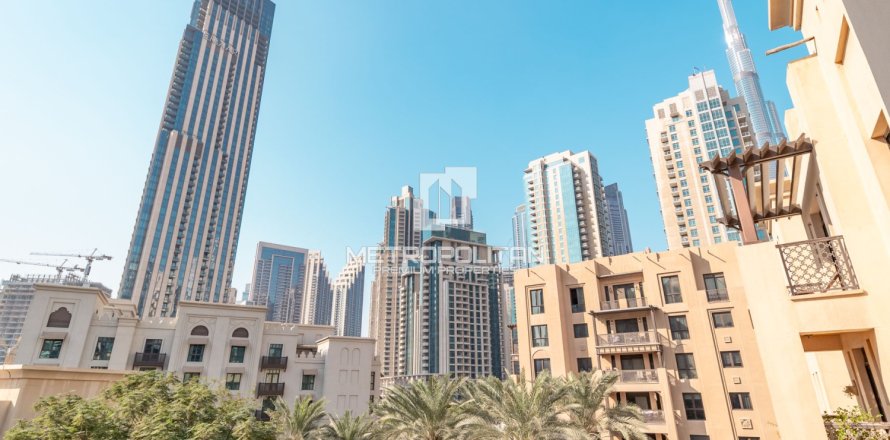 2 bedrooms Apartment in Old Town, UAE No. 119868