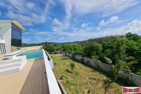 6 bedrooms Villa in Ko Lanta Yai, Thailand No. 96735 2