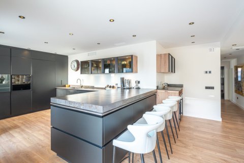 Вилла с 5 спальнями в Tan Xuan, Вьетнам №27618 18